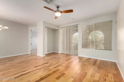 10655 N 9th Street #213, Phoenix, AZ 85020 - Photo 12