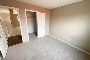 25151 W Parkside Ln, Buckeye, AZ 85326 - Photo 8