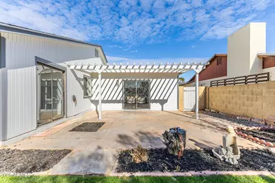 10425 W Calle De Edens --, Phoenix, AZ 85037 - Photo 28