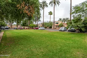 4540 N 44th St, Phoenix, AZ 85018 - Photo 26