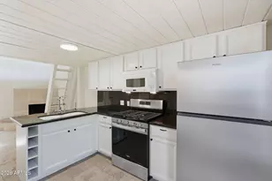 4540 N 44th St, Phoenix, AZ 85018 - Photo 4