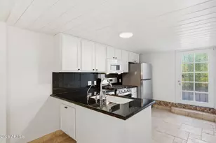 4540 N 44th St, Phoenix, AZ 85018 - Photo 4