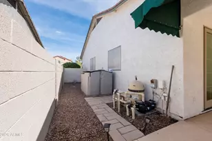 2205 W Olive Way, Chandler, AZ 85248 - Photo 36