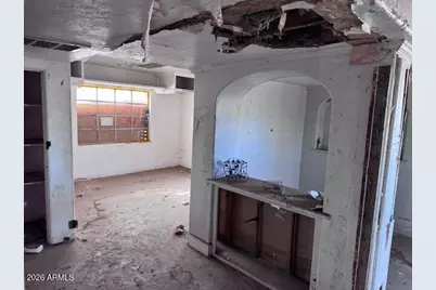 554 W Rio Salado Parkway, Mesa, AZ 85201 - Photo 6