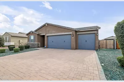 3391 E Isla Avenue, San Tan Valley, AZ 85143 - Photo 2