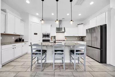 10950 N 184th Drive, Surprise, AZ 85388 - Photo 4