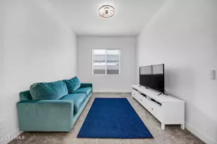 10950 N 184th Dr, Surprise, AZ 85388 - Photo 32