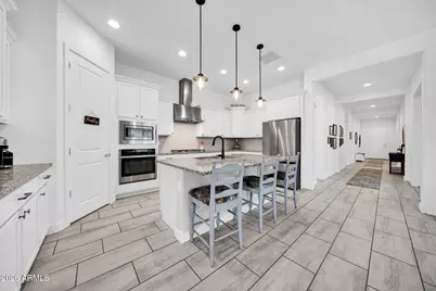 10950 N 184th Drive, Surprise, AZ 85388 - Photo 6