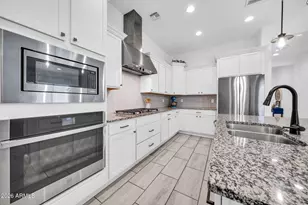 10950 N 184th Dr, Surprise, AZ 85388 - Photo 10