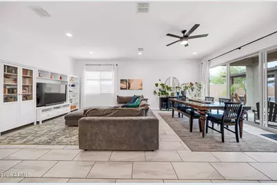 10950 N 184th Drive, Surprise, AZ 85388 - Photo 14