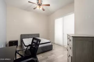 945 E Playa Del Norte Dr, Tempe, AZ 85288 - Photo 12