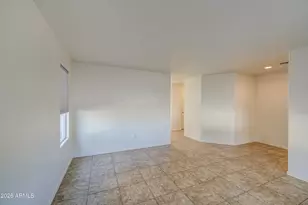 21083 E Prospector Pl, Red Rock, AZ 85145 - Photo 8