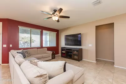 2024 W Rains Way, San Tan Valley, AZ 85144 - Photo 18