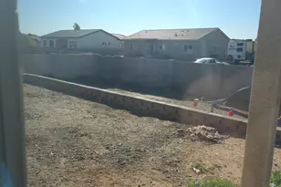 12411 W Jenero Dr, Arizona City, AZ 85123 - Photo 22