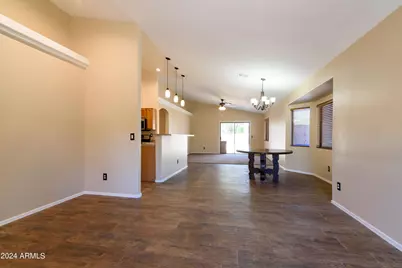 10649 W Monte Vista Road, Avondale, AZ 85392 - Photo 10