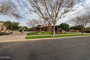 2005 N Pomelo, Mesa, AZ 85215 - Photo 6