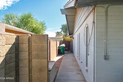 1750 W Kiowa Avenue, Mesa, AZ 85202 - Photo 10