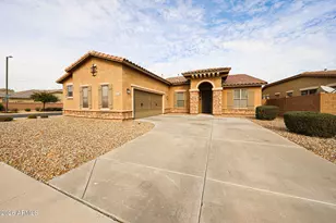 15988 W Cocopah St, Goodyear, AZ 85338 - Photo 4