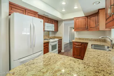 1010 E Loyola Drive, Tempe, AZ 85282 - Photo 14