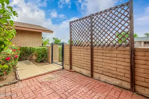 1010 E Loyola Dr, Tempe, AZ 85282 - Photo 2