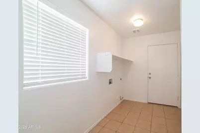 2539 W Maldonado Road, Phoenix, AZ 85041 - Photo 6