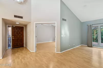 10847 N 11th Street, Phoenix, AZ 85020 - Photo 8