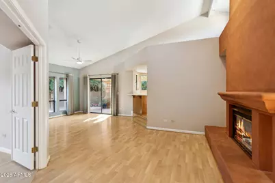 10847 N 11th Street, Phoenix, AZ 85020 - Photo 6