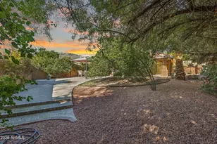 10847 North 11th St, Phoenix, AZ 85020 - Photo 40