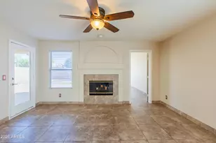 18623 N 39th Way, Phoenix, AZ 85050 - Photo 12