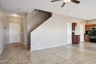 790 E Reflection Pl, Chandler, AZ 85286 - Photo 4