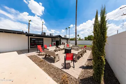 2926 S Dromedary Drive, Tempe, AZ 85282 - Photo 22