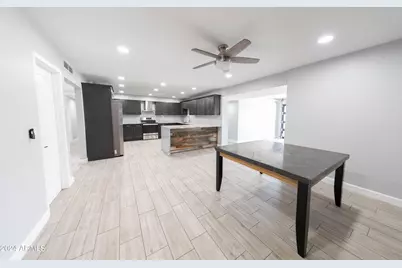 2926 S Dromedary Drive, Tempe, AZ 85282 - Photo 10