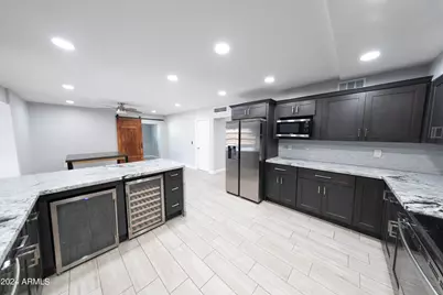 2926 S Dromedary Drive, Tempe, AZ 85282 - Photo 4