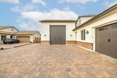 21930 E Tierra Grande Court, Queen Creek, AZ 85142 - Photo 10