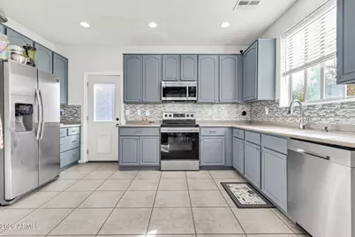 2879 S Key Biscayne Drive, Gilbert, AZ 85295 - Photo 6