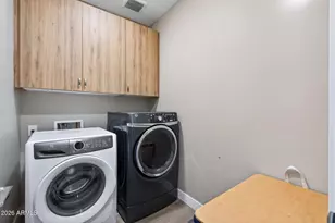 1717 E Morten Ave, Phoenix, AZ 85020 - Photo 30