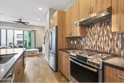 1717 E Morten Avenue #38, Phoenix, AZ 85020 - Photo 8