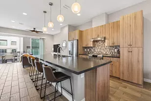 1717 E Morten Ave, Phoenix, AZ 85020 - Photo 4