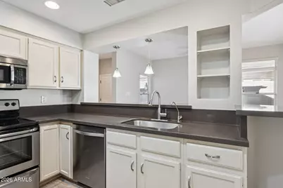 18615 N 136th Drive, Sun City West, AZ 85375 - Photo 10