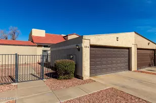 406 E Pecan Rd, Phoenix, AZ 85040 - Photo 4