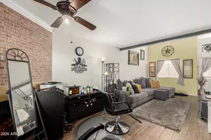 406 E Pecan Rd, Phoenix, AZ 85040 - Photo 10