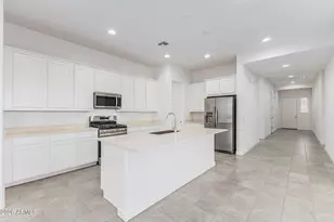 9646 W Flower St, Phoenix, AZ 85037 - Photo 8