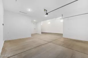 9646 W Flower St, Phoenix, AZ 85037 - Photo 24