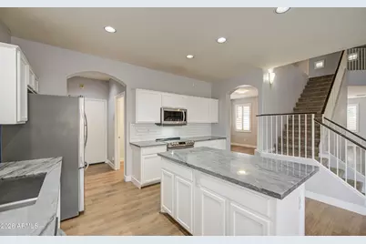 42 N 163rd Lane, Goodyear, AZ 85338 - Photo 8