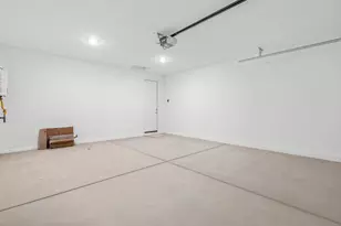 4144 W Erik Ln, San Tan Valley, AZ 85144 - Photo 8