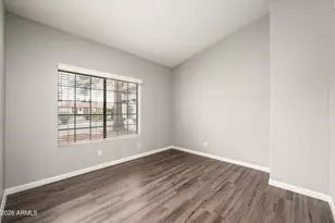 5636 E Paradise Ln, Scottsdale, AZ 85254 - Photo 10