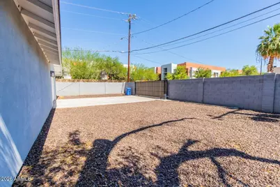 341 E 14th Street, Tempe, AZ 85282 - Photo 30