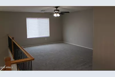 6815 S 41st Lane, Phoenix, AZ 85041 - Photo 12