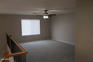 6815 S 41st Ln, Phoenix, AZ 85041 - Photo 12