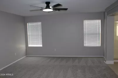 6815 S 41st Lane, Phoenix, AZ 85041 - Photo 16